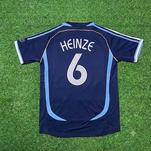 Argentina World Cup 2006 Gabriel Heinze #6 Dark Blue Home Retro Football Jersey Kit