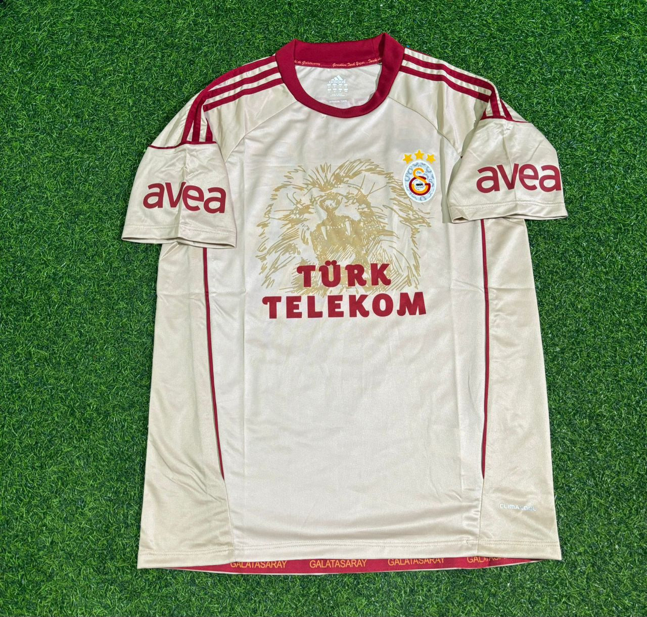 Galatasaray 2010 2011 Retro Football Jersey