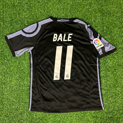 Gareth Bale Real Madrid 2016 - 2017 Football Jersey Kit