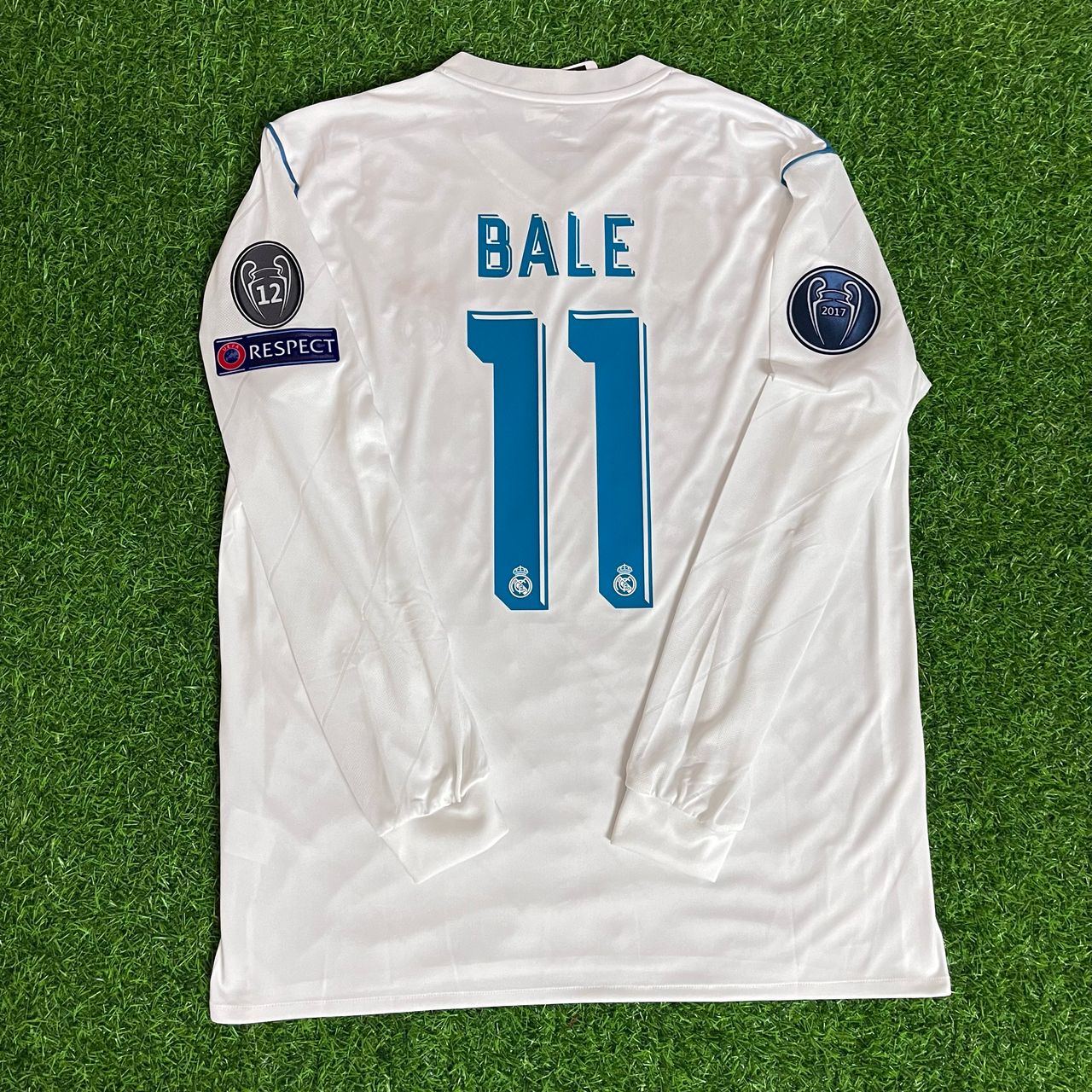 Gareth Bale Real Madrid Champions League Final Kyiv 2018 White Retro Jersey Trikot