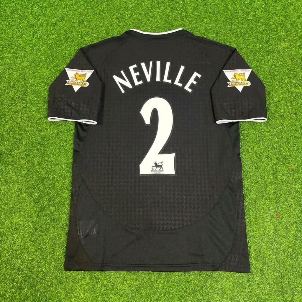 Gary Neville Manchester United 2003 2004 Away Black Retro Football Jersey
