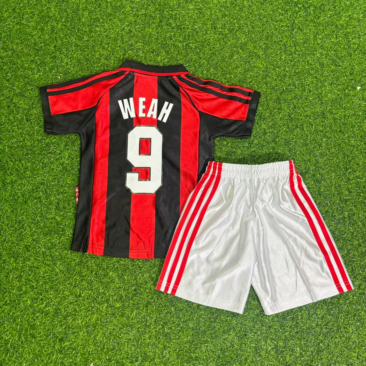 George Weah AC Milan 1998/1999 Retro Kids Football Jersey Kit