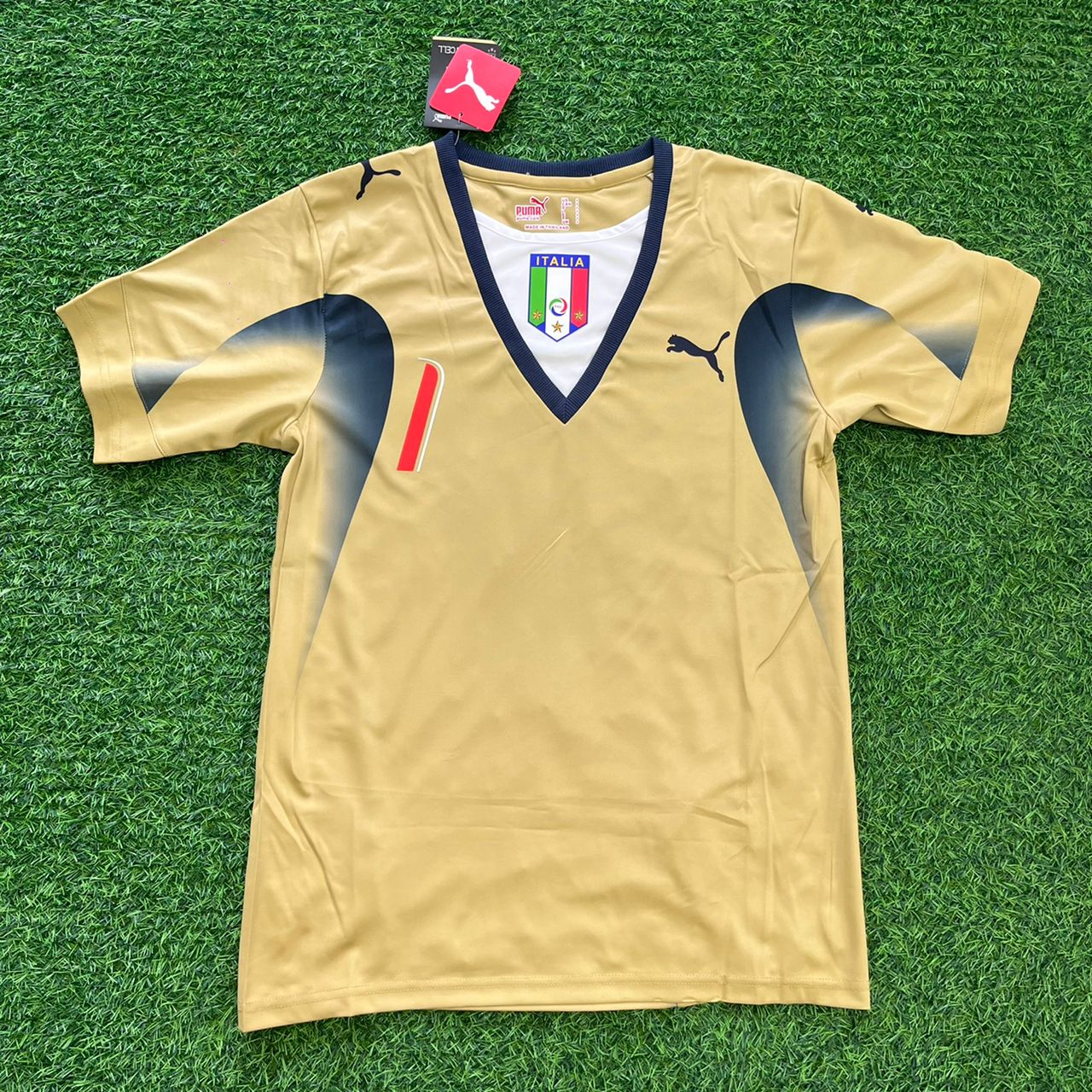 Gianluigi Buffon Italy 2006 World Cup Germany Retro Goalkeeper Football Jersey Kit