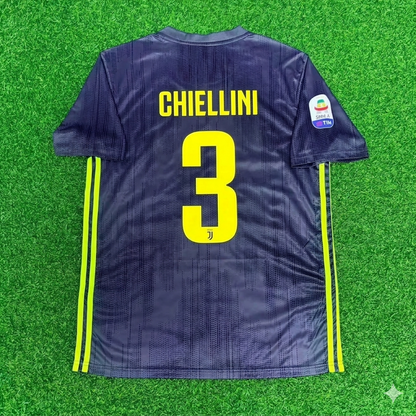 Giorgio Chiellini #3 Juventus 2017-2018 Retro Home Football Jersey Kit