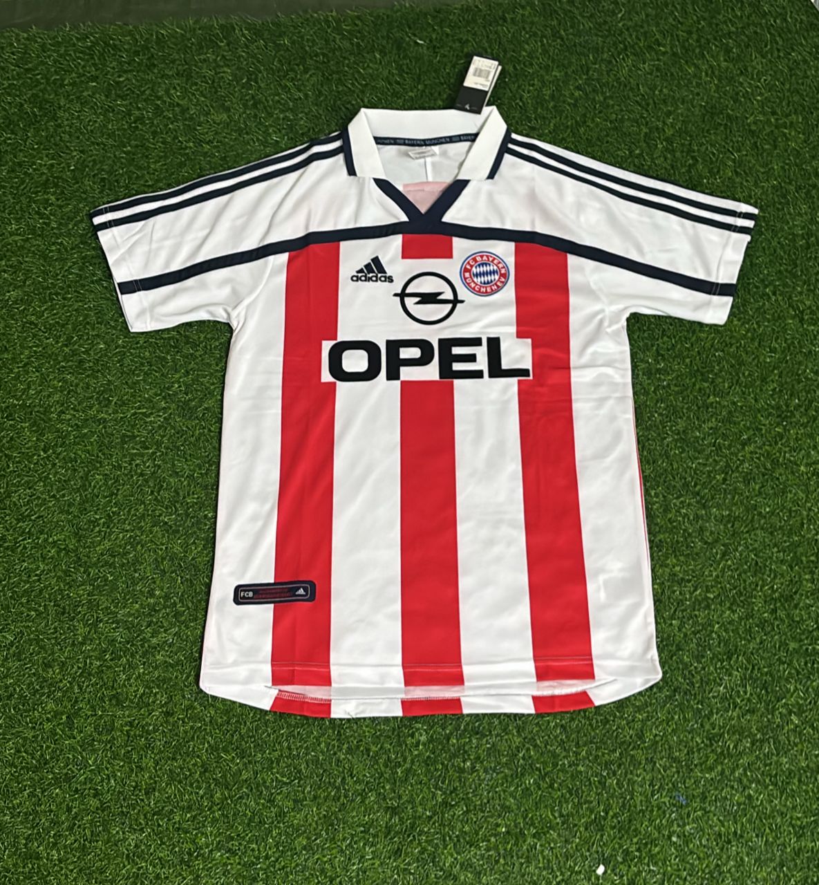 Giovane Elber Bayern Munich 2000 2001 Football Jersey Kit