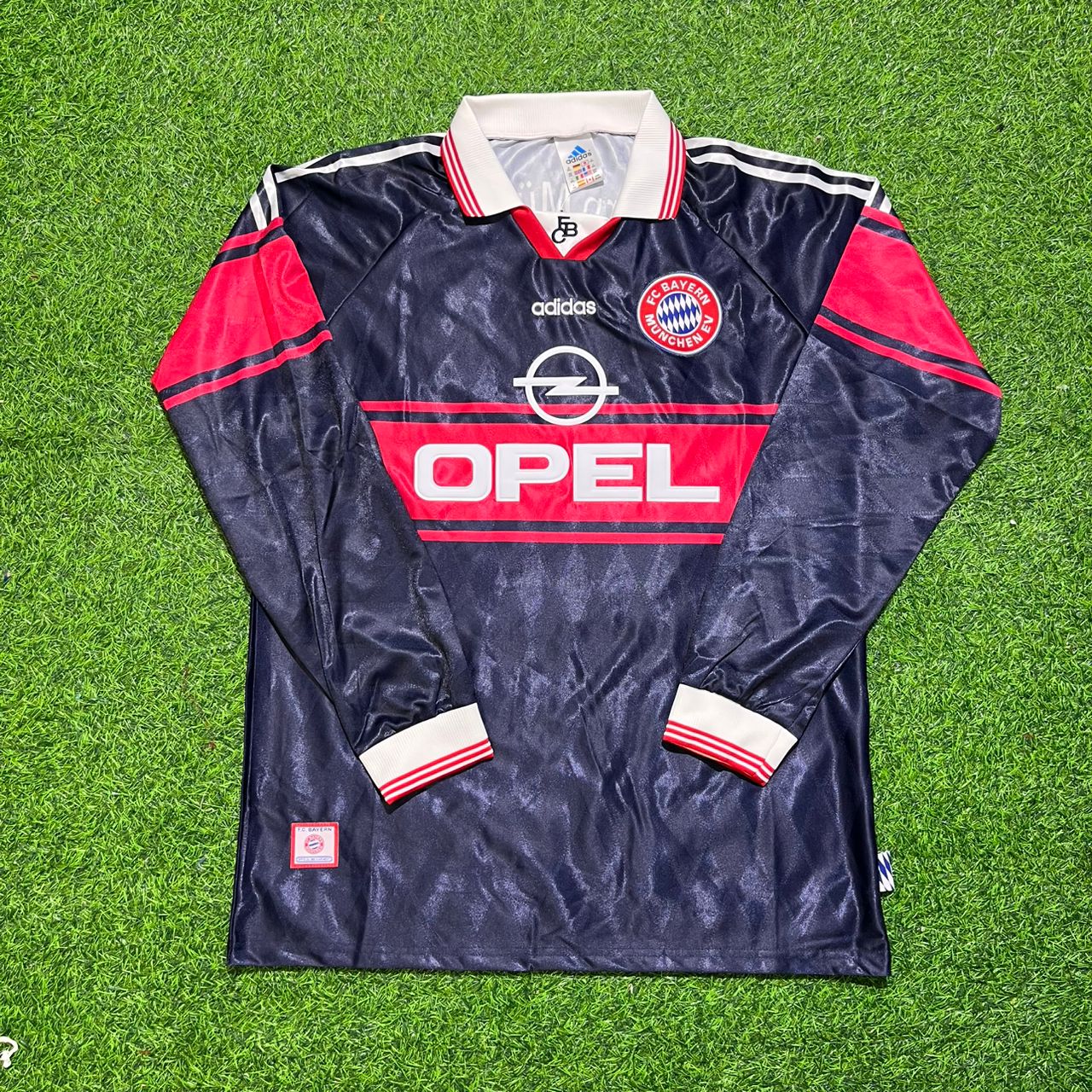 Giovane Elber FC Bayern München 1997/98 Saison Langarm Heim Retro