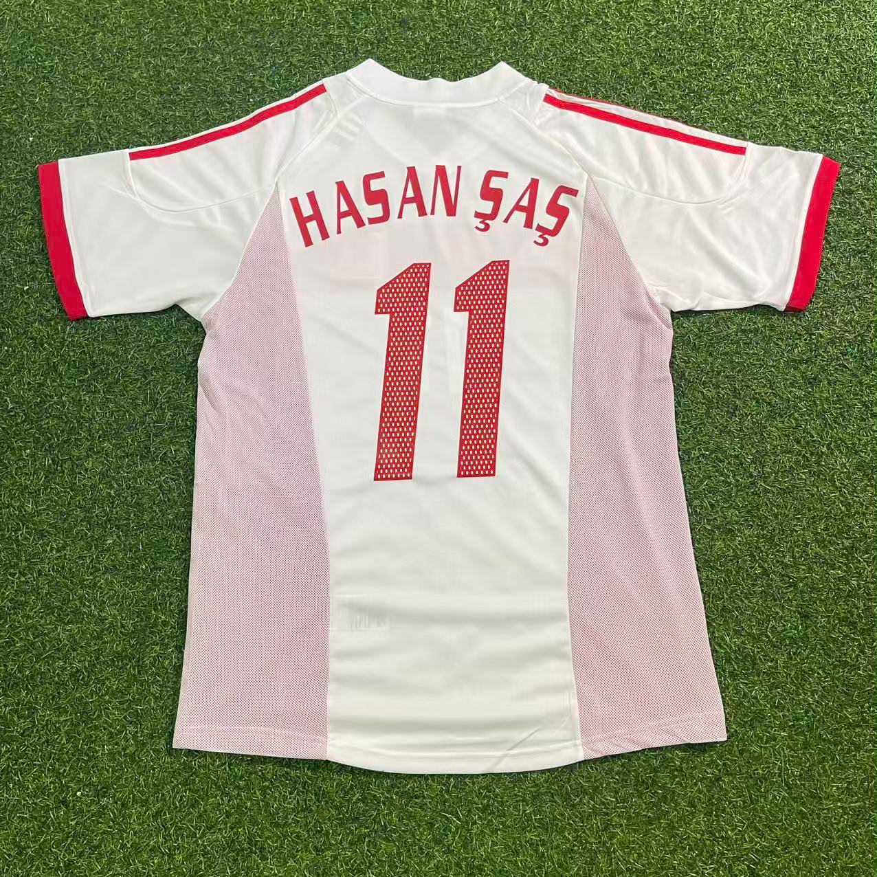Turkey Türkiye World Cup 2002 Hasan Şaş White Retro Football Jersey