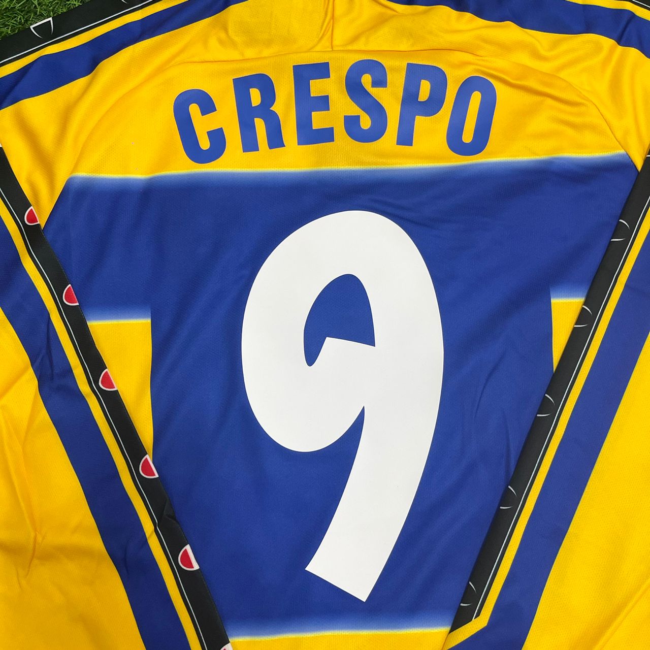 Hernán Crespo Parma 1999/2000 Retro Long Sleeve Football Jersey Collection