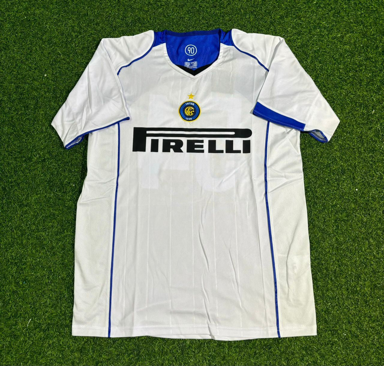 Inter Milan 2004-2005 Retro White Football Jersey Kit