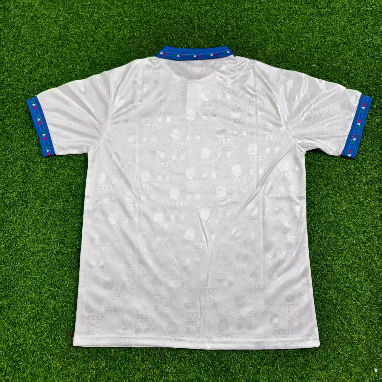 Italy 1994 Away White Retro Football Jersey Football