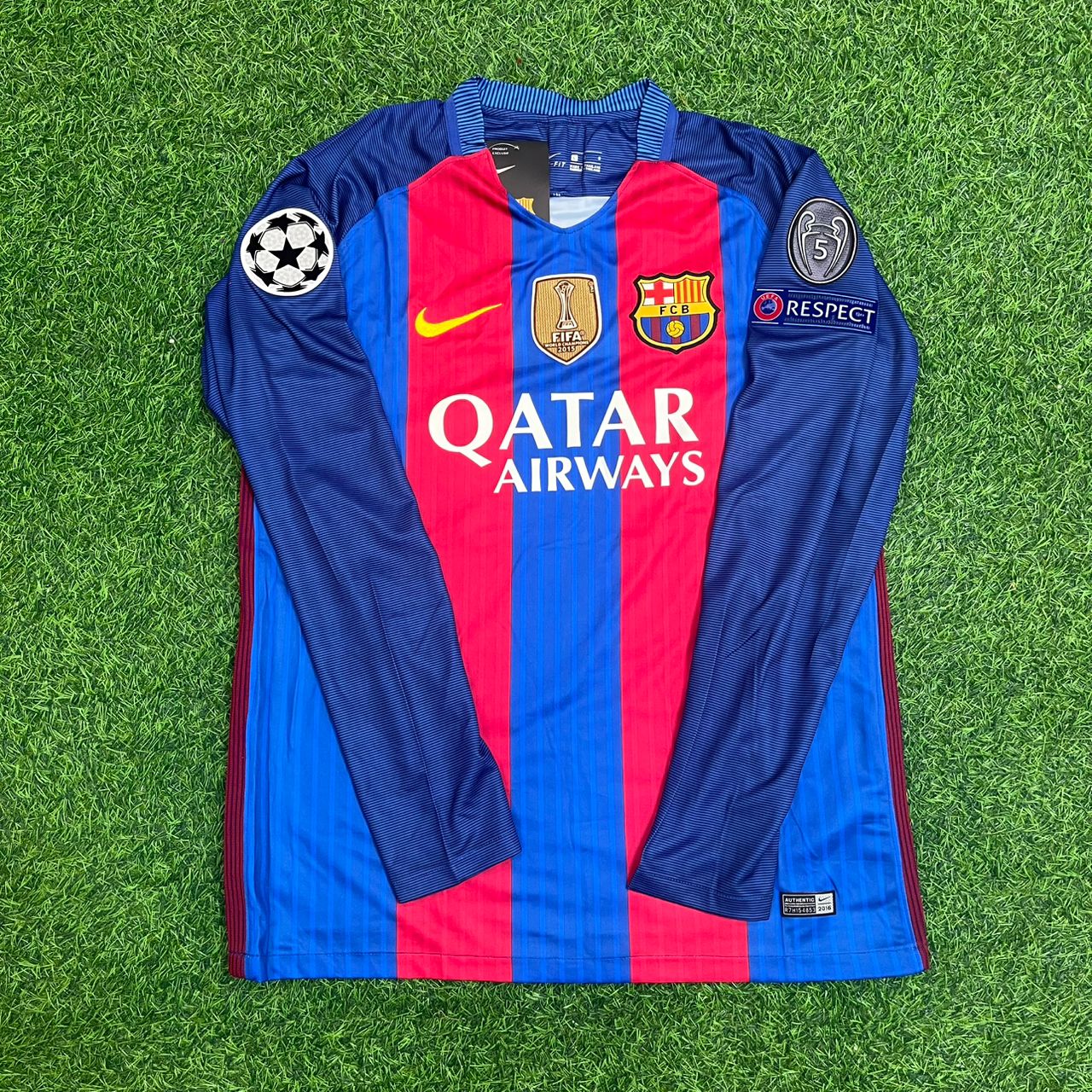 Barcelona Ivan Rakitić 2016 Home Football Jersey Kit