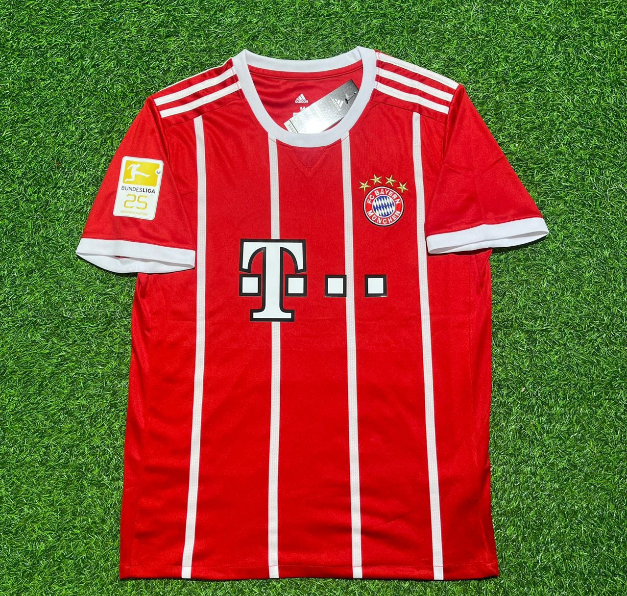 FC Bayern Munich 2017-2018 Retro Home Football Jersey