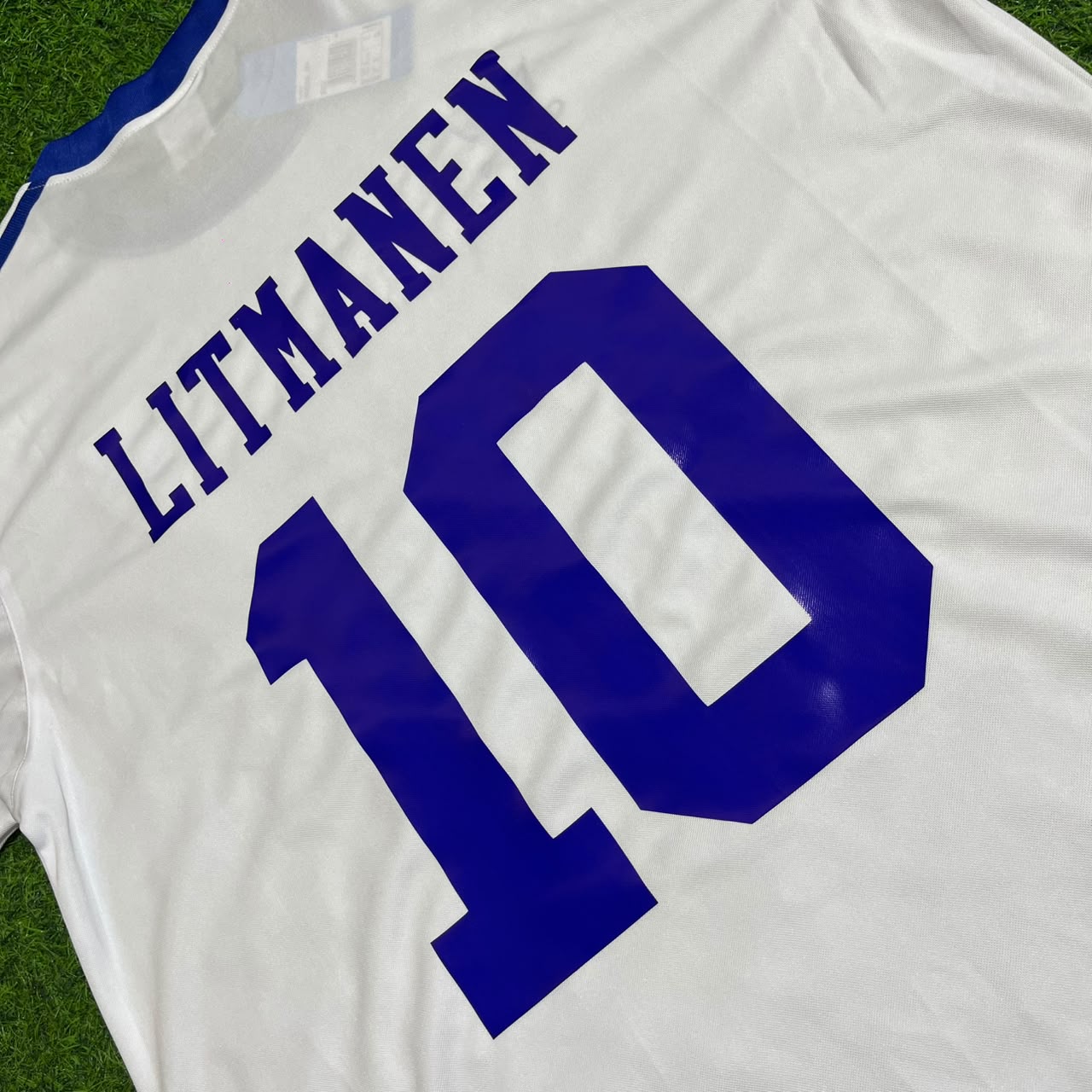 Jari Litmanen Finland Home Retro Football Jersey