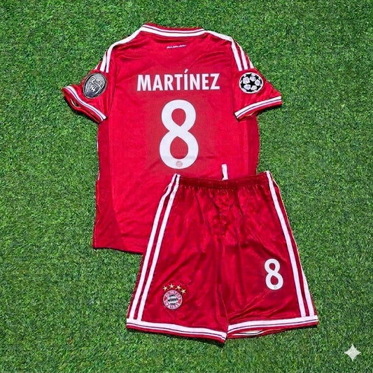 Javi Martínez #8 Bayern Munich 2013 Champions League Final Kids Retro Kit Jersey
