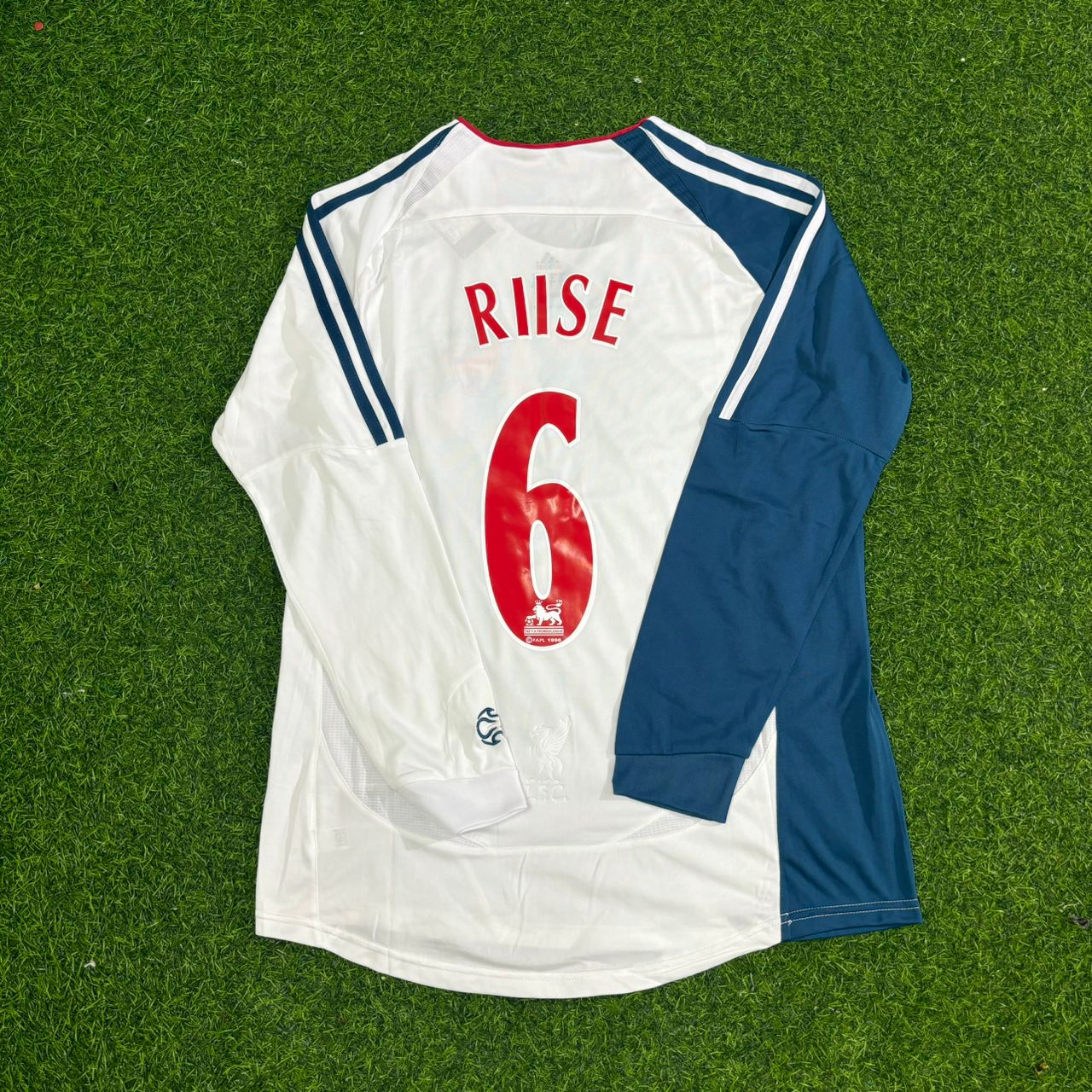 John Arne Riise Liverpool 2007 White Blue Long Sleeve Retro Football Jersey Kit