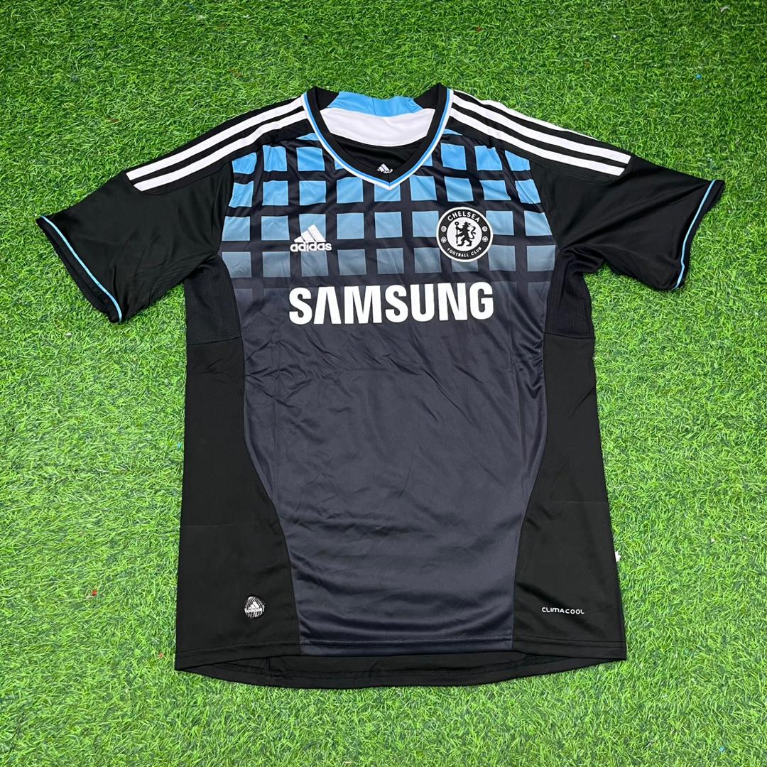 John Obi Mikel Chelsea 2011-2012 Retro Football Jersey Kit