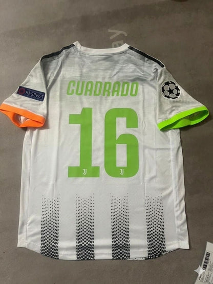 Juan Cuadrado 16 Juventus 2019/20 Home Football Jersey Retro Kit