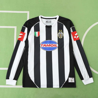 Juventus FC 02/03 Season Retro Football Jersey Kit