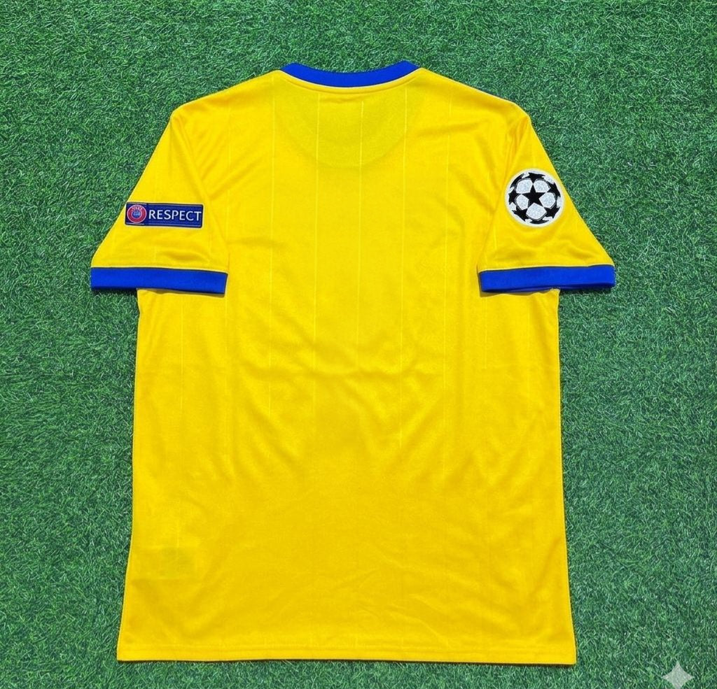 Juventus 2017-2018 Yellow Retro Football Jersey Kit