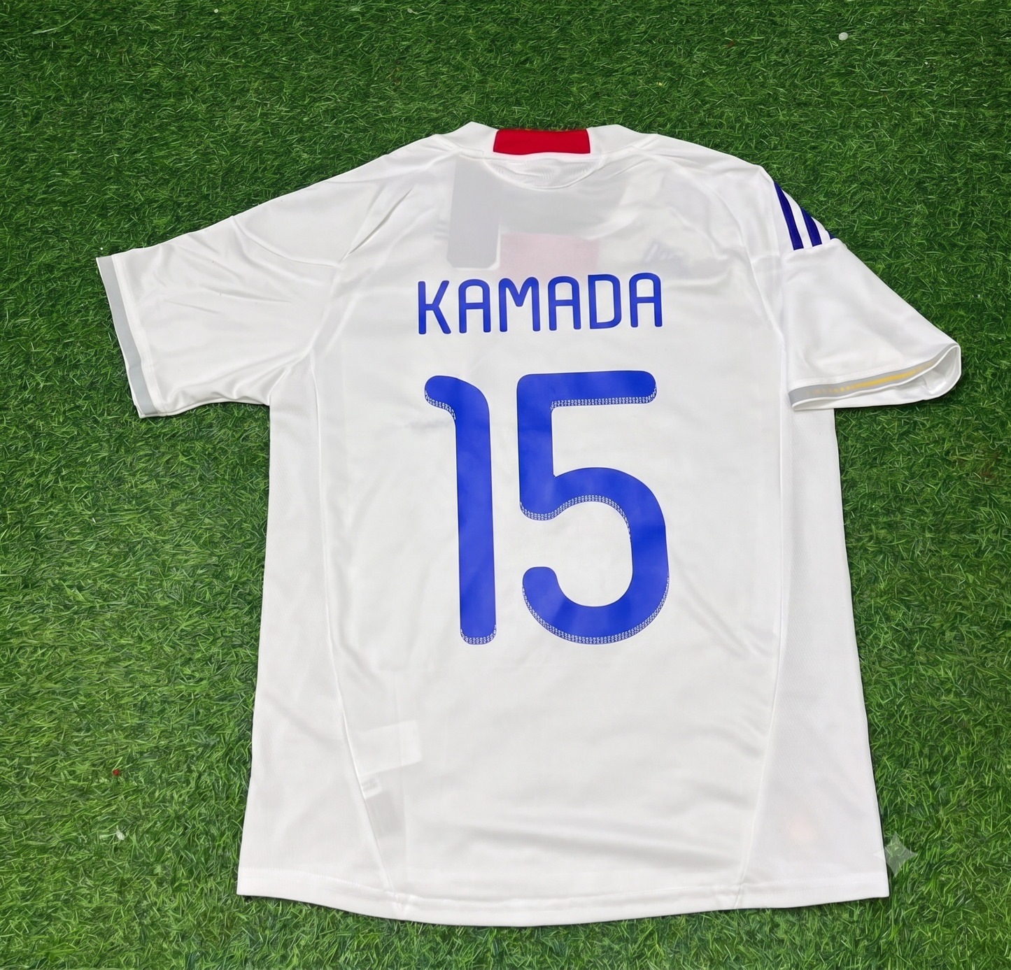 Daichi Kamada Japan White Retro Football Jersey Kit