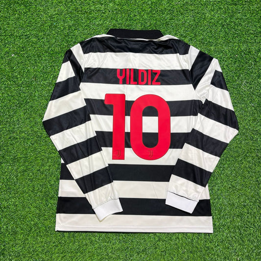 Kenan Yildiz Juventus Special Edition Football Jersey Kit