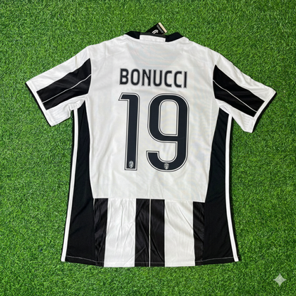 Leonardo Bonucci Juventus 2016/17 Home Retro Football Jersey Collection