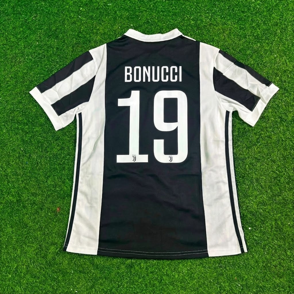 Leonardo Bonucci #19 Juventus 2017-2018 Retro Football Jersey Paradise Edition