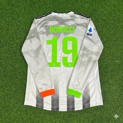 Leonardo Bonucci #19 Juventus 2019-2020 Long Sleeve Retro Football Jersey Kit
