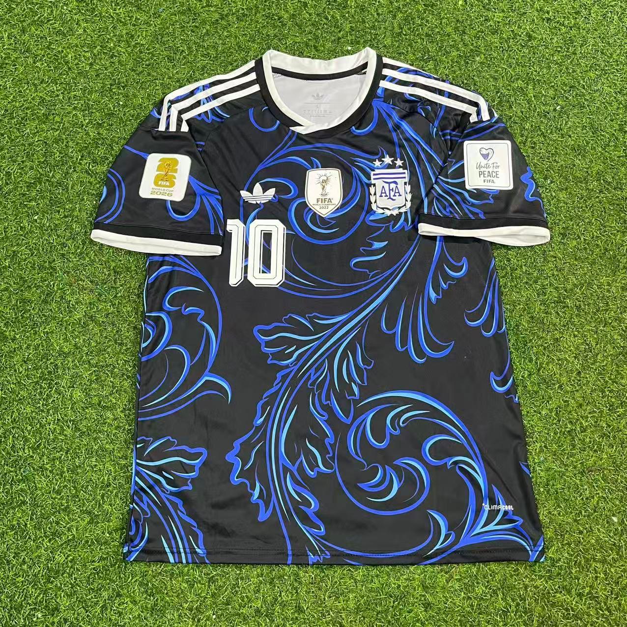 Argentina World Cup 2026 Lionel Messi #10 Golden Patch Football Jersey Kit