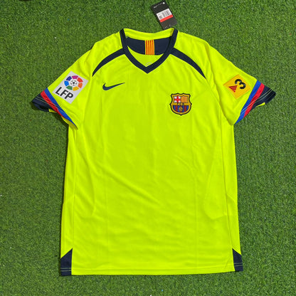 Lionel Messi #30 Barcelona 2005 2006 Retro Football Jersey Kit