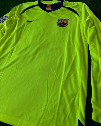Lionel Messi Barcelona 2005 - 06 Season Retro Long Sleeve Football Jersey Kit