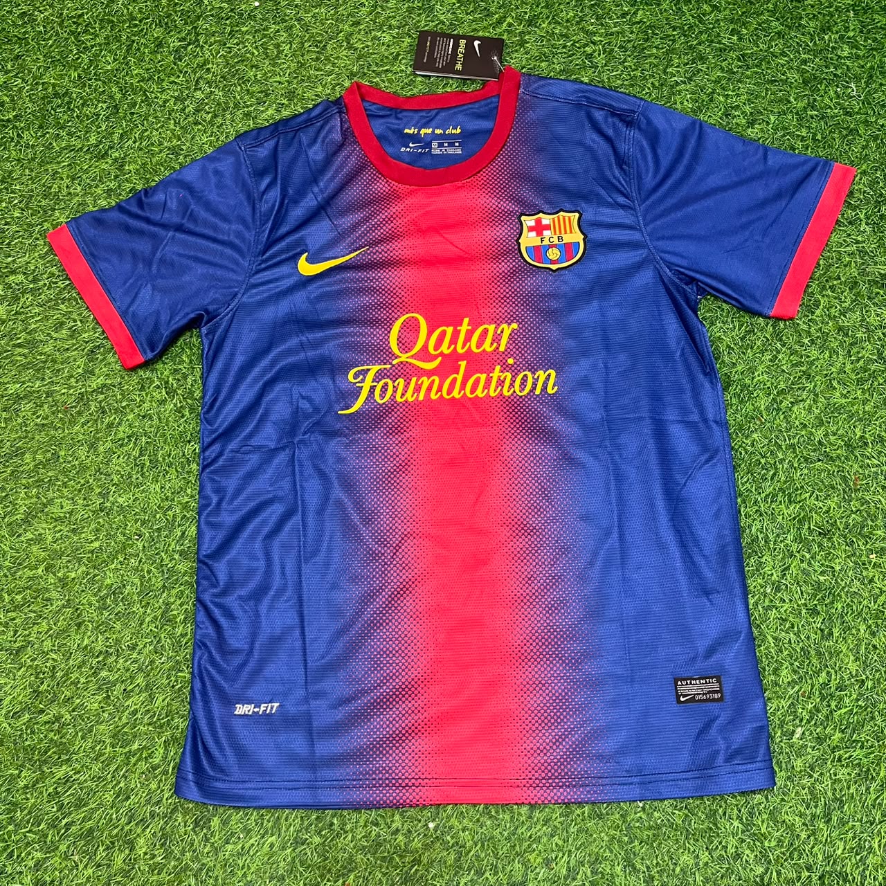 Lionel Messi Barcelona 2012/2013 Retro Home Football Jersey Kit