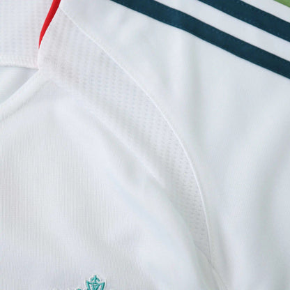 Liverpool 2006 2008 Retro Football Jersey Kit