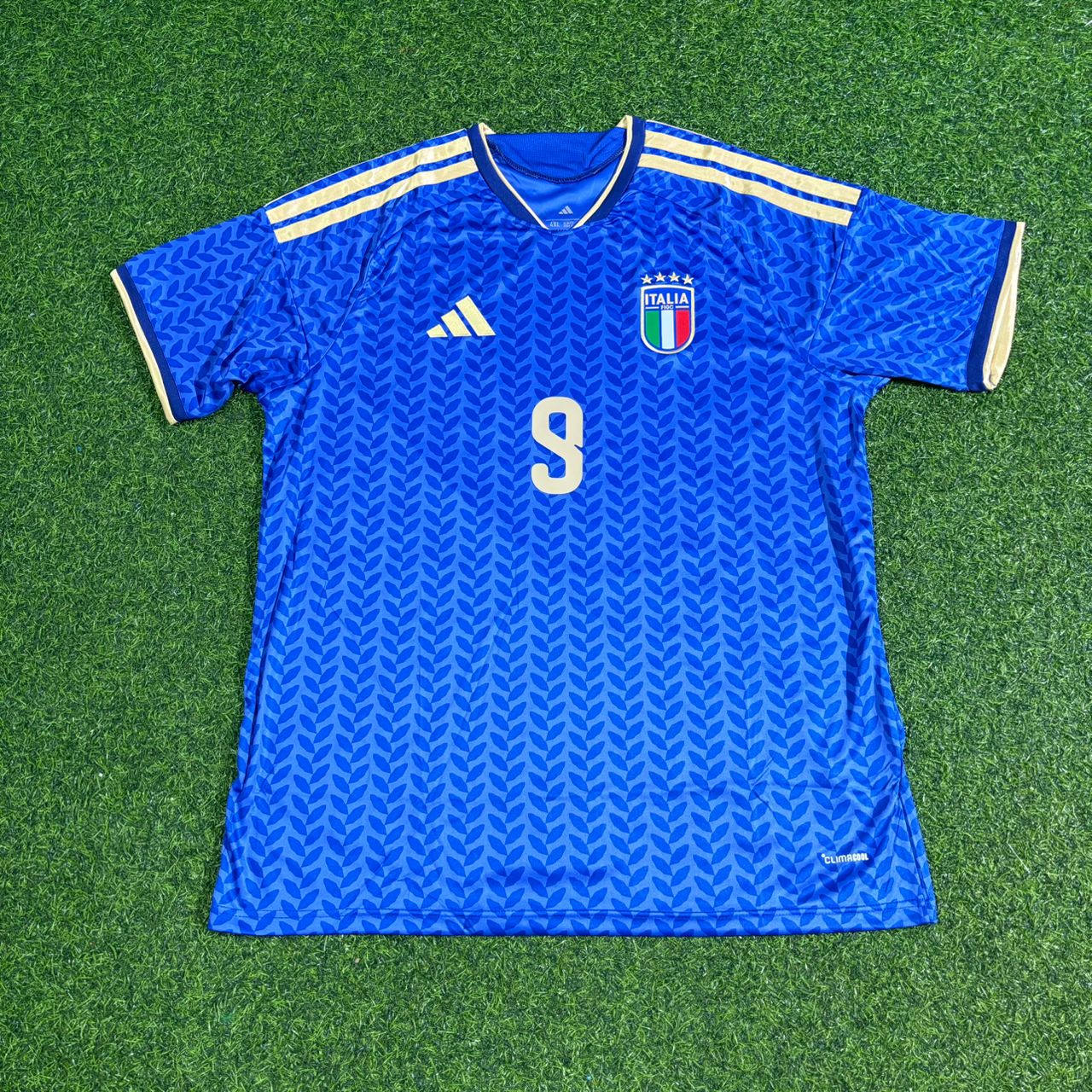 Luca Toni Italy Special Football Jersey Kit