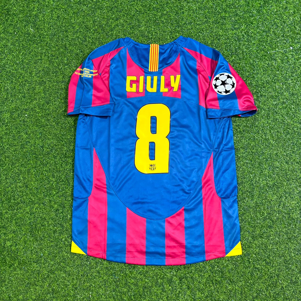 Ludovic Giuly Barcelona 2006 Final Retro Short Sleeve Football Jersey Kit