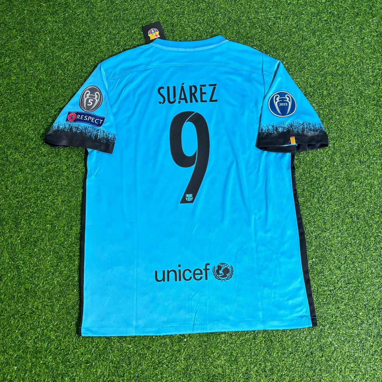 Barcelona Luis Suárez 2015/2016 Retro Football Jersey