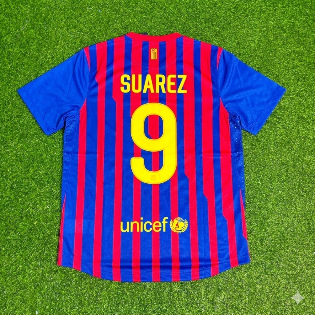 Luis Suarez Barcelona Retro Home Football Jersey Kit