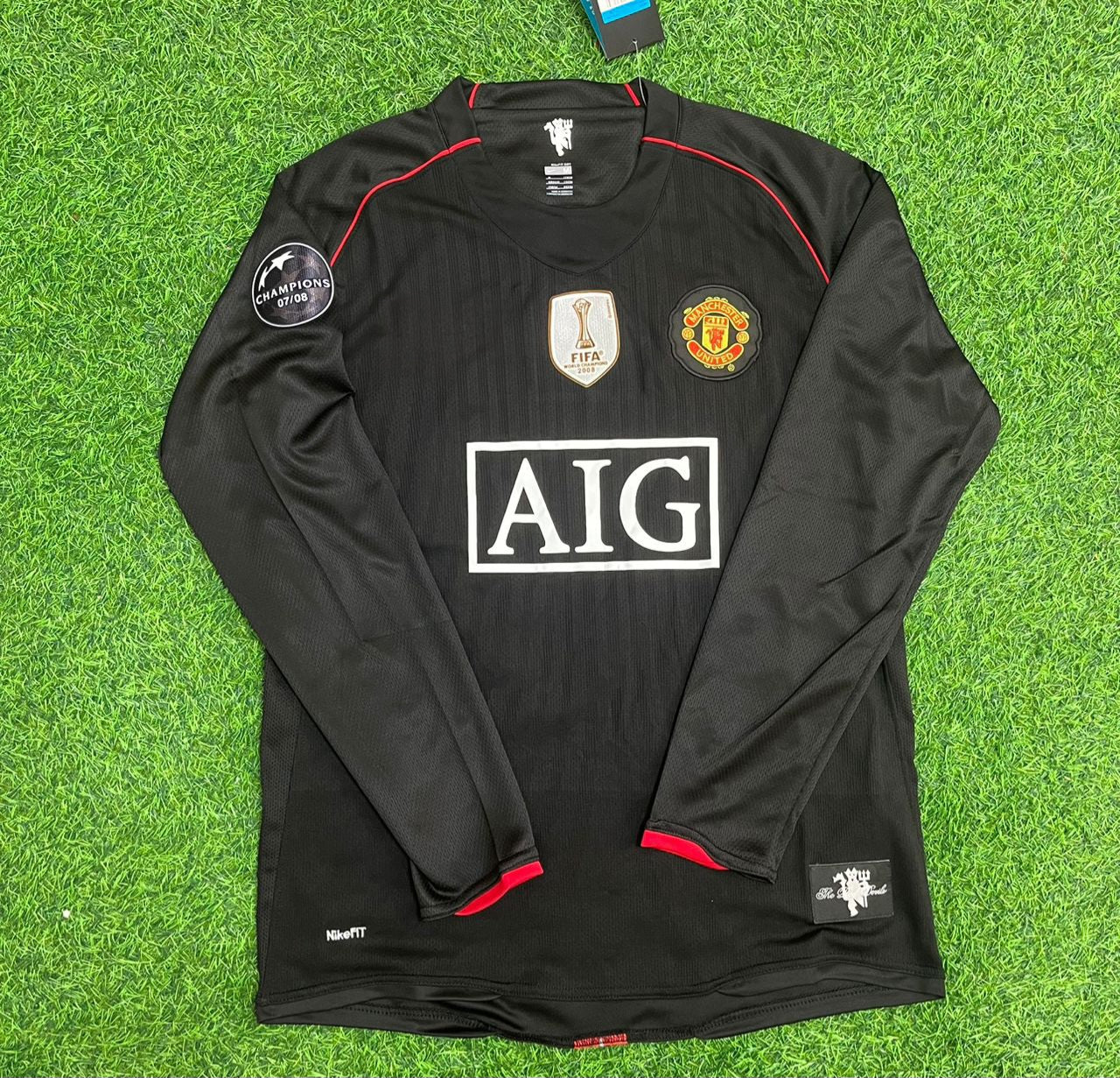 Manchester United 2007/2008 Champions League Patch Black Retro Football Jersey Collection