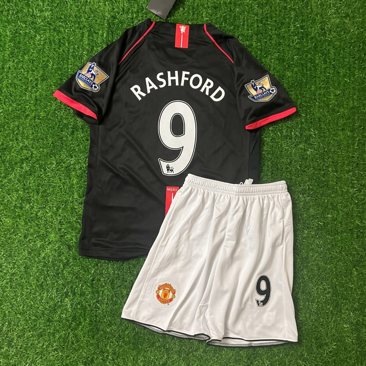 Marcus Rashford #9 Manchester United Black Kids Football Jersey Kit for Children