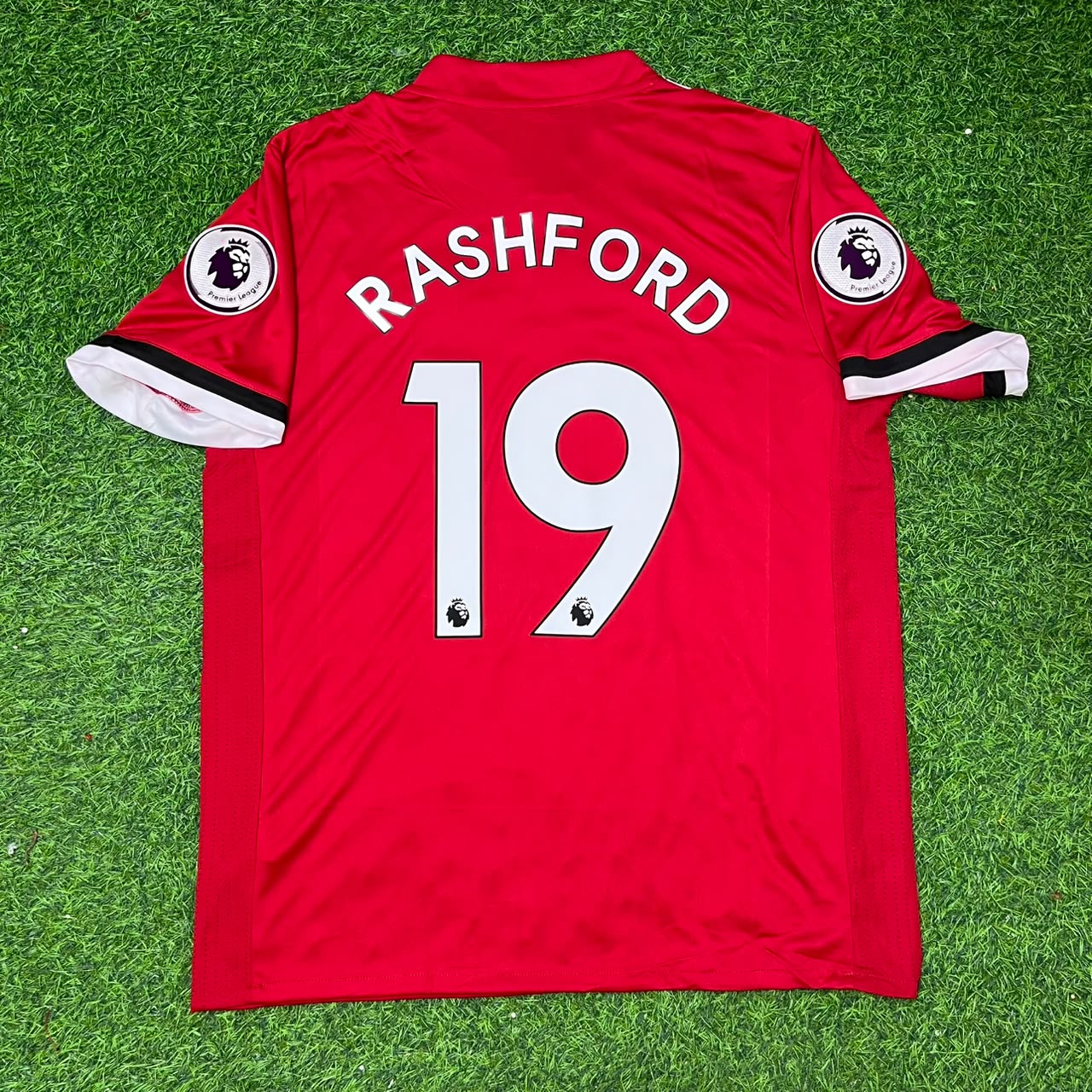 Marcus Rashford Manchester United 2017/2018 Football Jersey Kit
