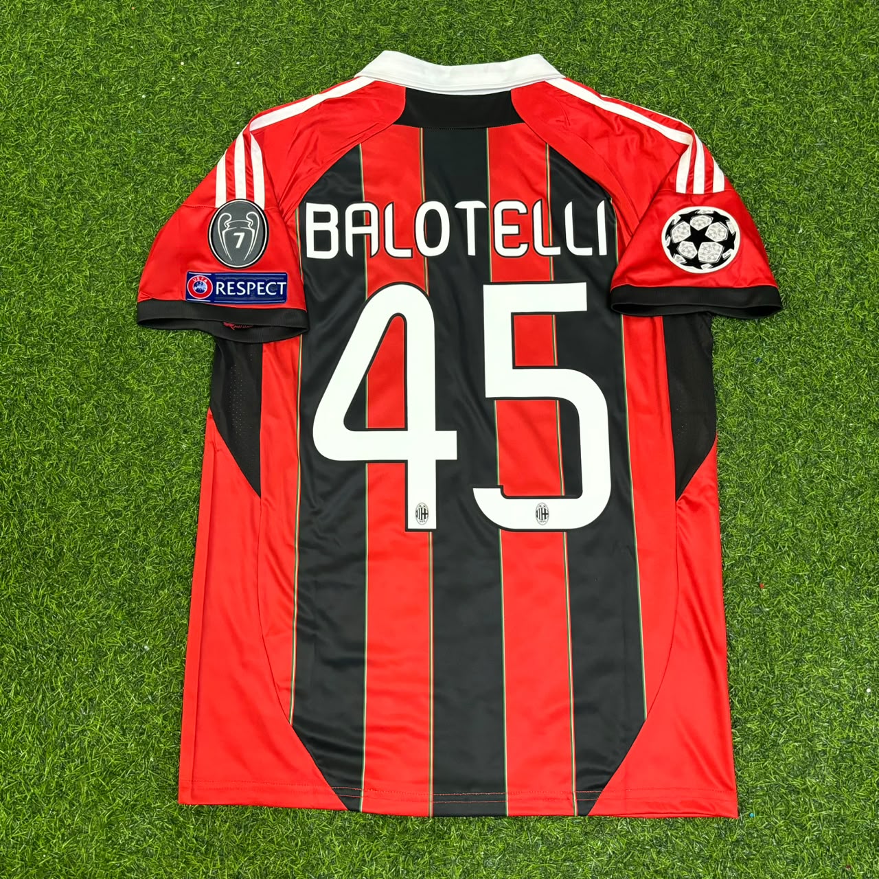 Mario Balotelli AC Milan 2012/13 Home Retro Football Jersey Kit