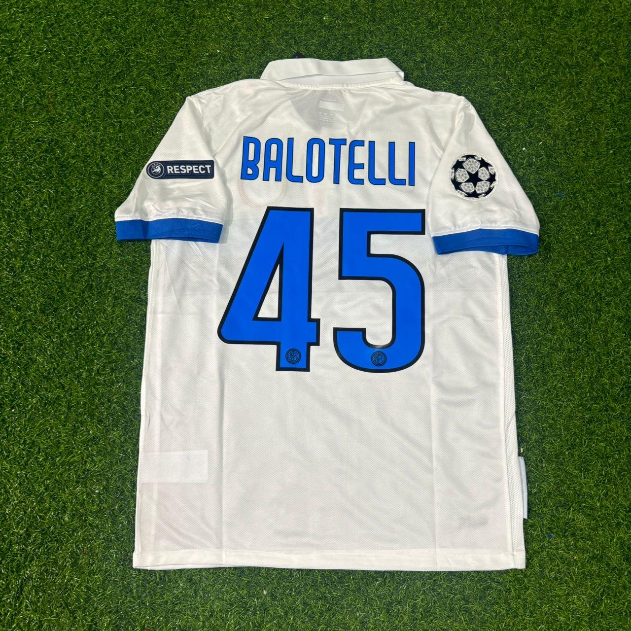 Mario Balotelli Inter 2009/2010 White Retro Football Jersey Kit