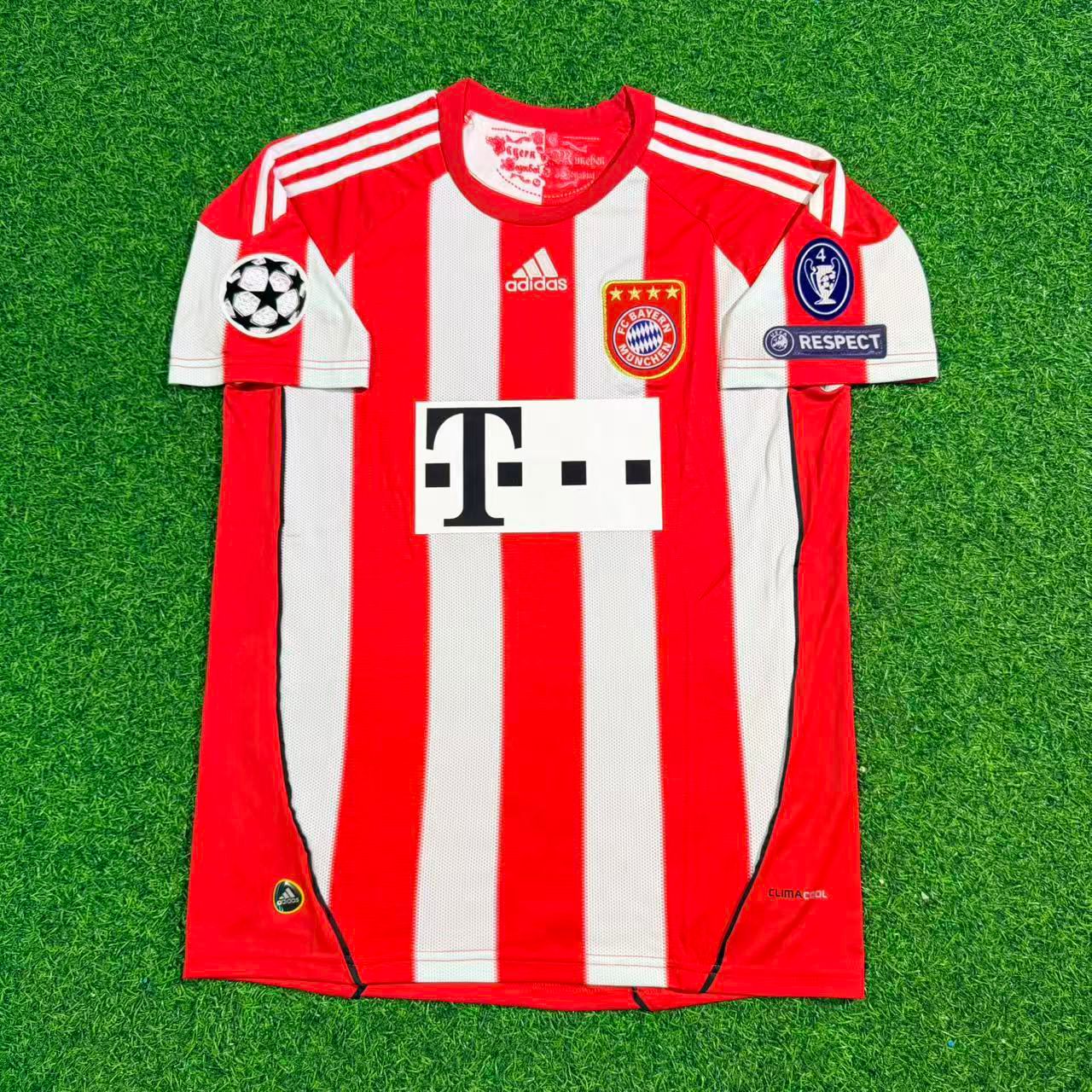 Mario Gomez Bayern Munich 2010/11 Home Football Jersey