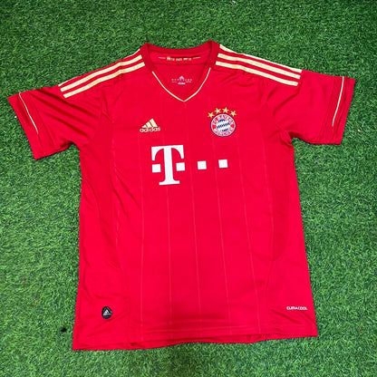 Mario Gómez #33 Bayern Munich 2011-2013 Football Jersey Kit