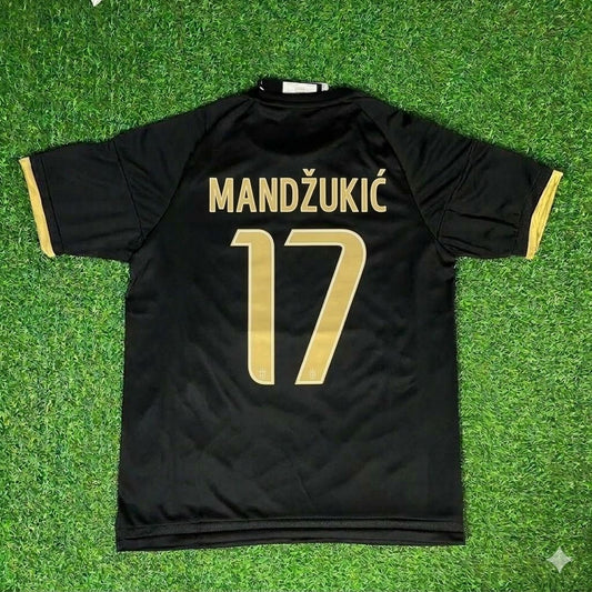 Mario Mandžukić 17- Juventus Retro Black Football Jersey Kit