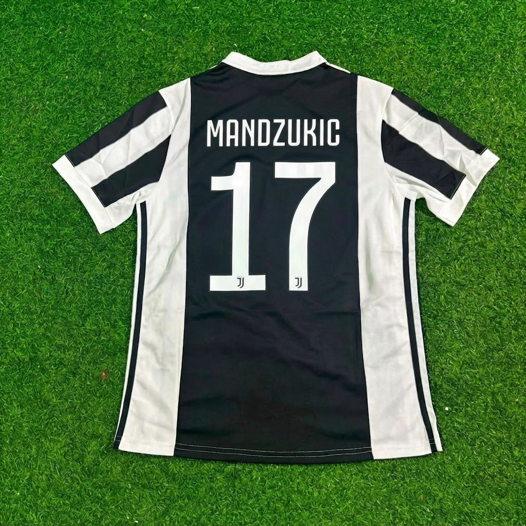 Mario Mandžukić #17 Juventus 2017-2018 Retro Football Jersey Paradise Edition
