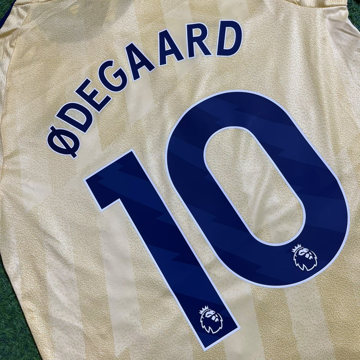 Arsenal 2026 Martin Ødegaard /207 Third Long Sleeve Football Jersey