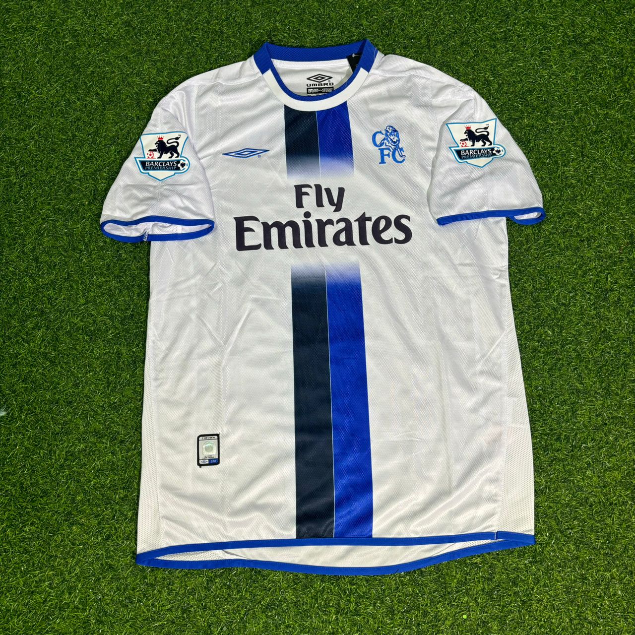 Mateja Kezman #9 Chelsea 2004-2005 Away Retro Football Jersey Kit