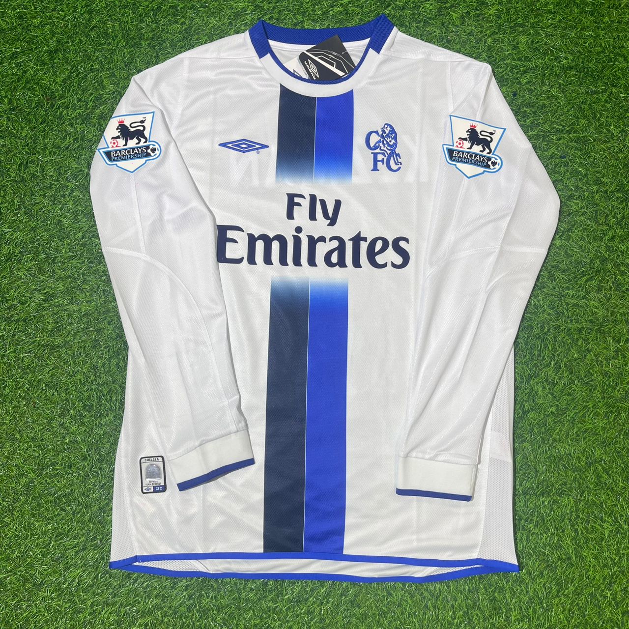Mateja Kezman 9 Chelsea Away 2004 Retro White Long Sleeve Football Jersey Kit