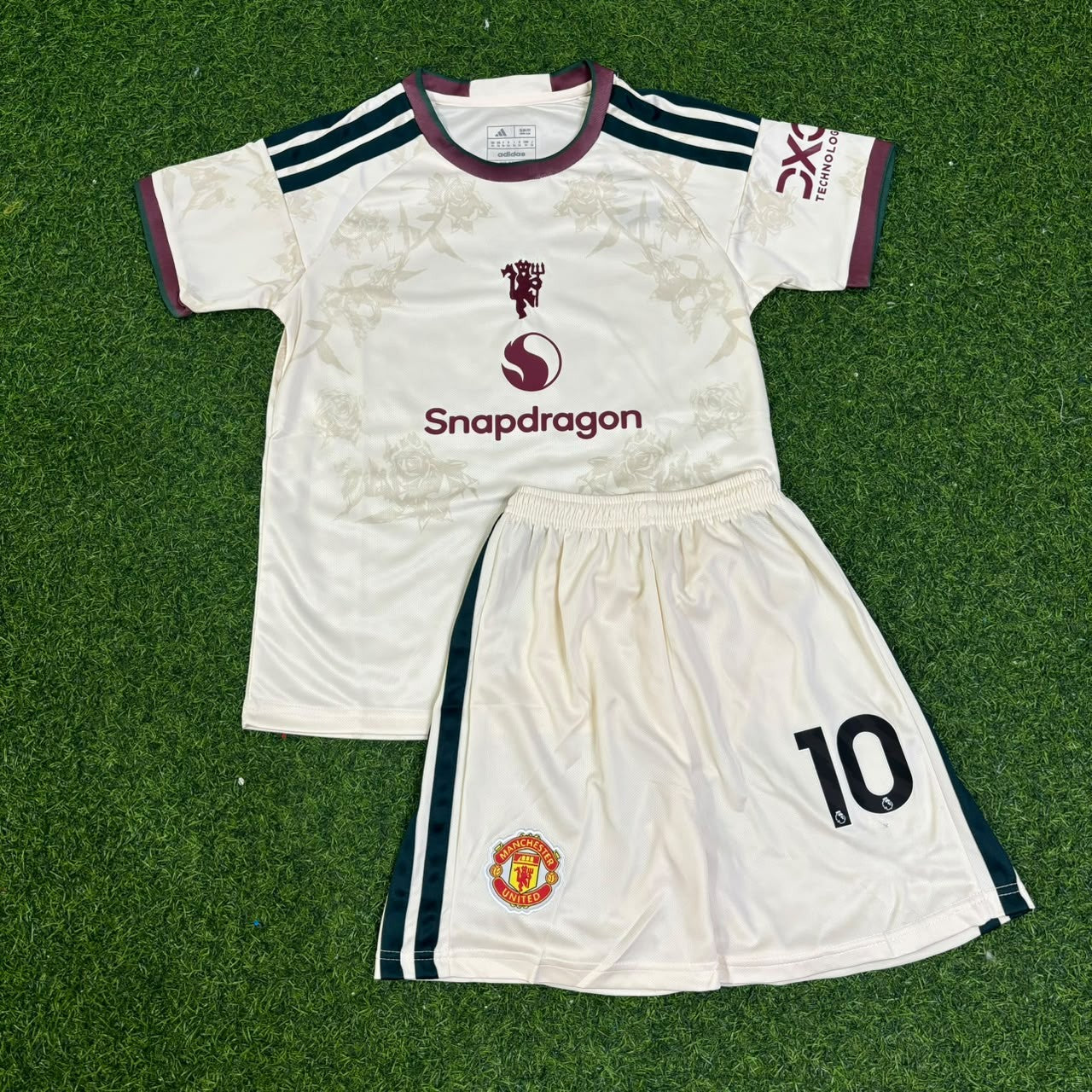 Matheus Cunha Manchester United 2027 Kids Football Jersey